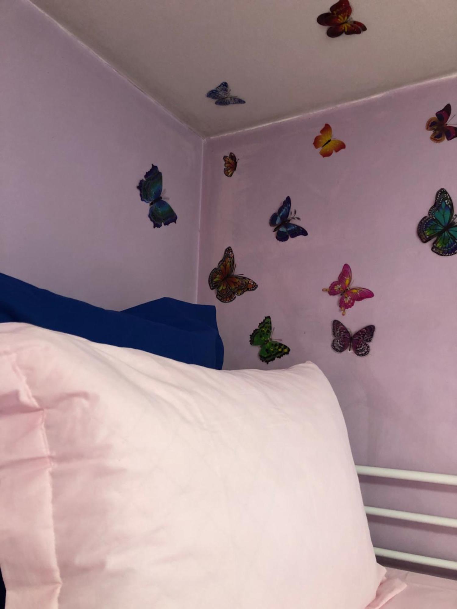 Female-Dortoir Femme -Dorm Shared Room Paris Bobigny Exterior photo